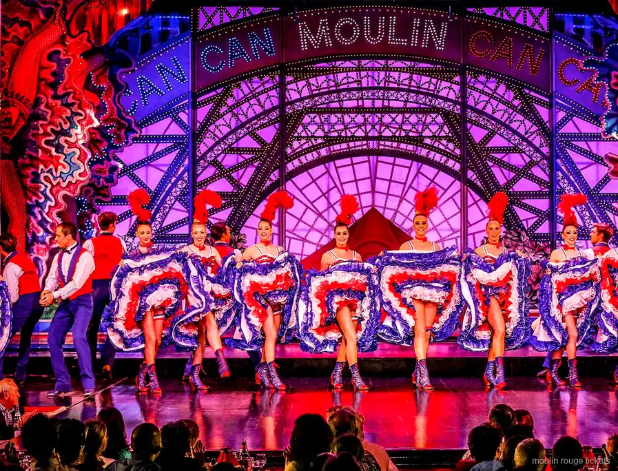 Moulin Can Canの電飾の下でフリルのスカートを広げるフレンチカンカンのダンサー、ムーランルージュ チケットのショー