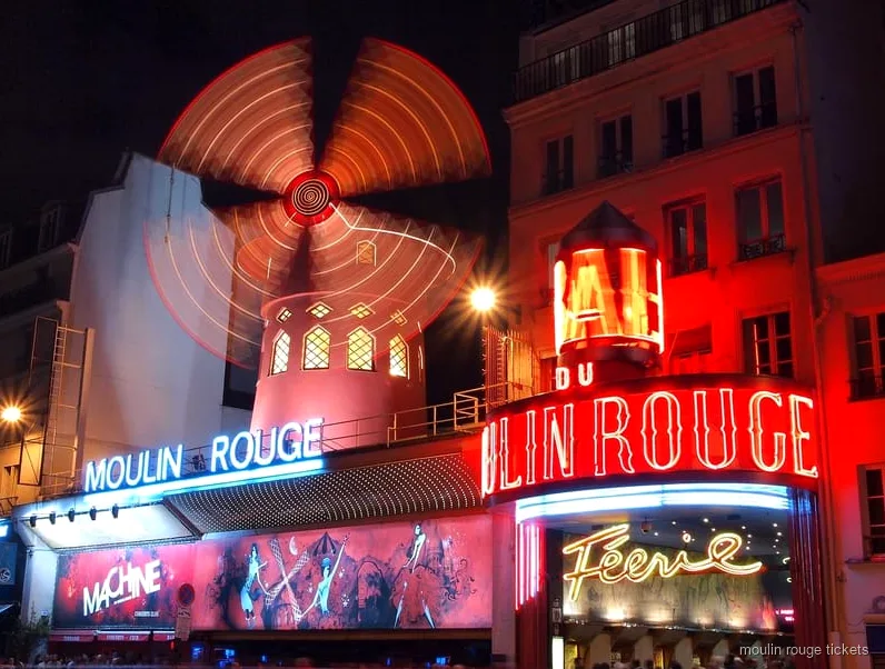 Abendliche Paris-Stadtrundfahrt kombiniert mit Moulin Rouge Show Tickets