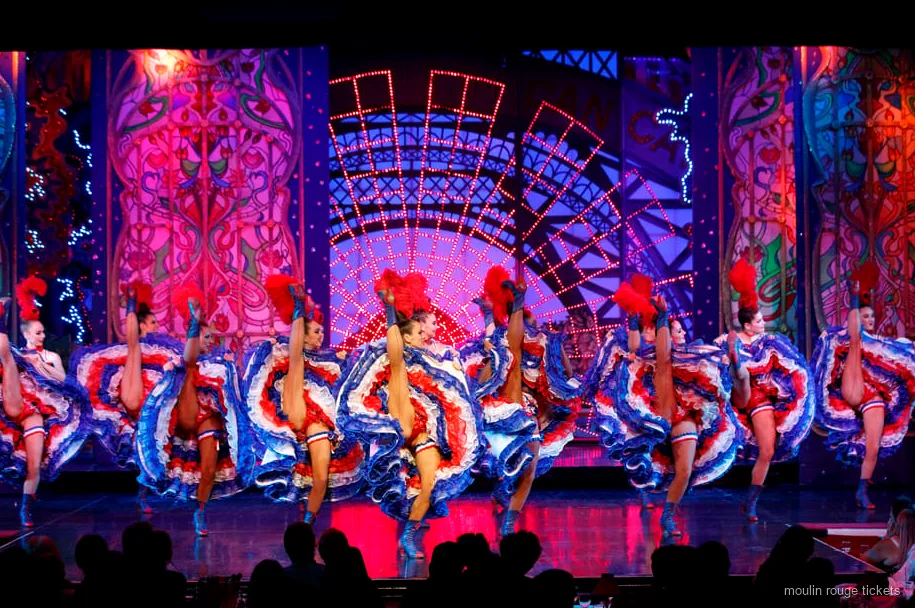 Moulin Rouge showtickets gecombineerd met een Seine rondvaart in Parijs